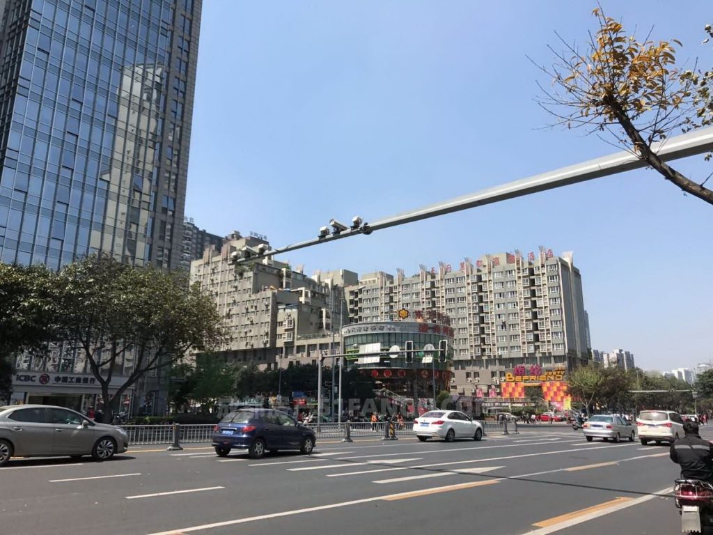 玩转成都法拍房之轻松购房，年薪百万